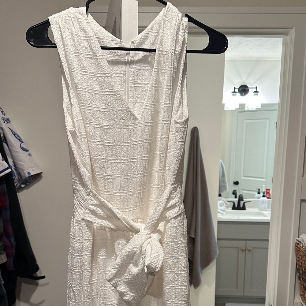 White Calvin Klein wide-leg jumpsuit size 6